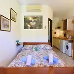With Parking Space Zambratija, Umag - 21589 アパート